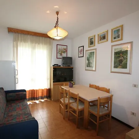 Valbella Con Piscina Bibione