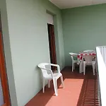 Valbella Con Piscina Apartment *