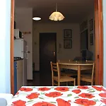 Apartment Valbella Con Piscina Bibione