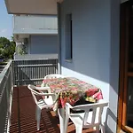 Valbella Con Piscina Apartment Bibione