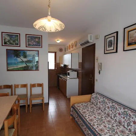 Valbella Con Piscina Appartamento