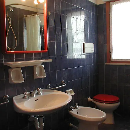 Appartamento Valbella Con Piscina *