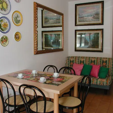 Valbella Con Piscina Μπιμπιόνε