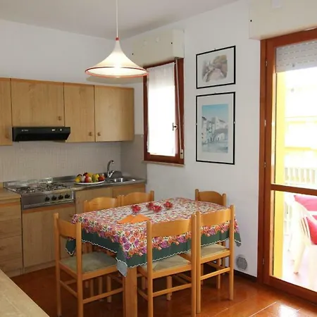Valbella Con Piscina Immobiliare Friuli