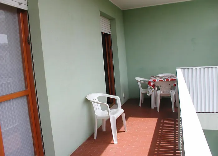 Valbella Con Piscina Lägenhet *