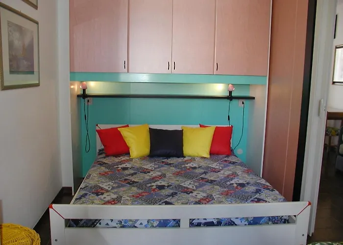 Appartement Valbella Con Piscina