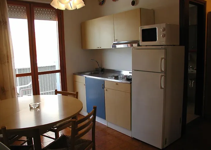 Valbella Con Piscina