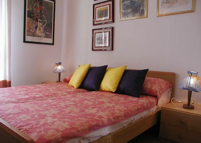 Valbella Con Piscina *